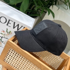 Loewe Caps